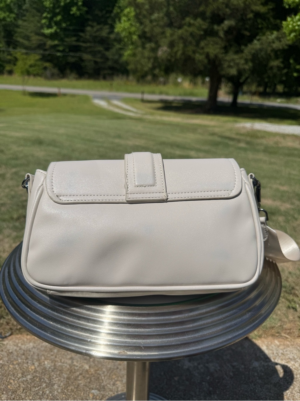 Steve Madden Cream Crossbody Bag with Buckle and Detachable Strap - Picture 2 of 7